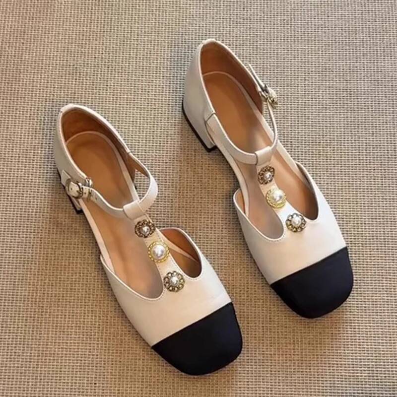 Women Shoes Sandals - Damskie sandały na obcasie z kwadratowym