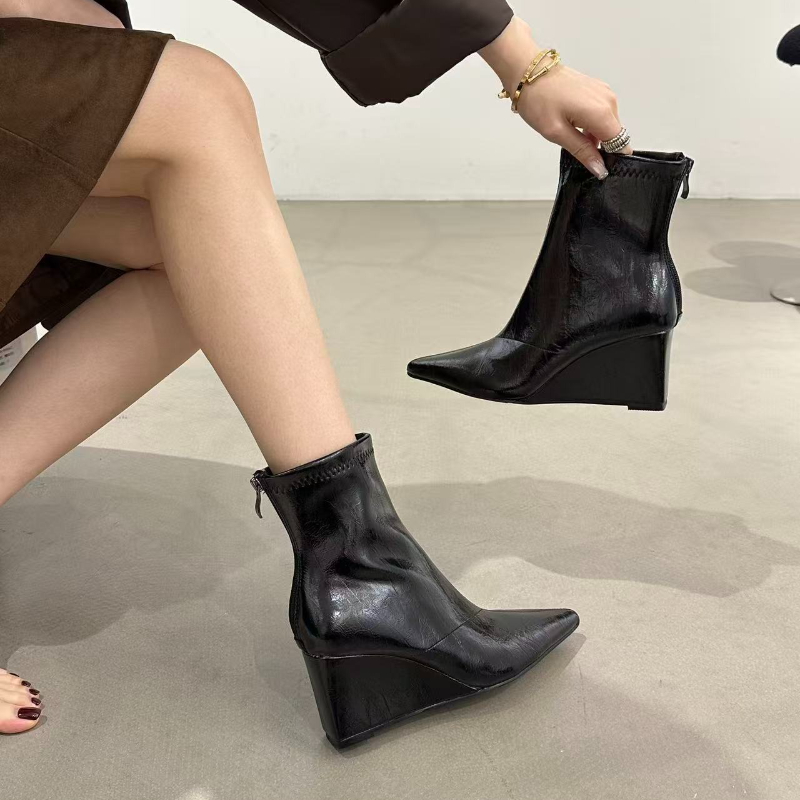 Botki damskie jesienno-zimowe  – Sock Boot Women recenzja i cena